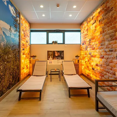 Hotel парк модър 4*