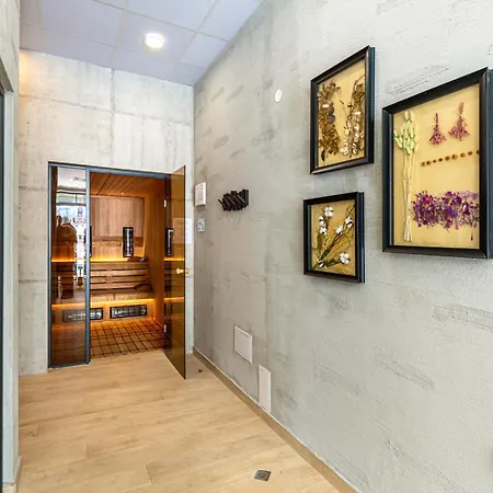 Park & Modar Hotel 4*